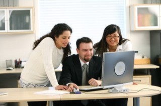 Startups Turn to Partnerships to Get Health Insurance